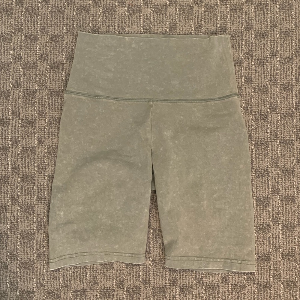 Aerie bike short